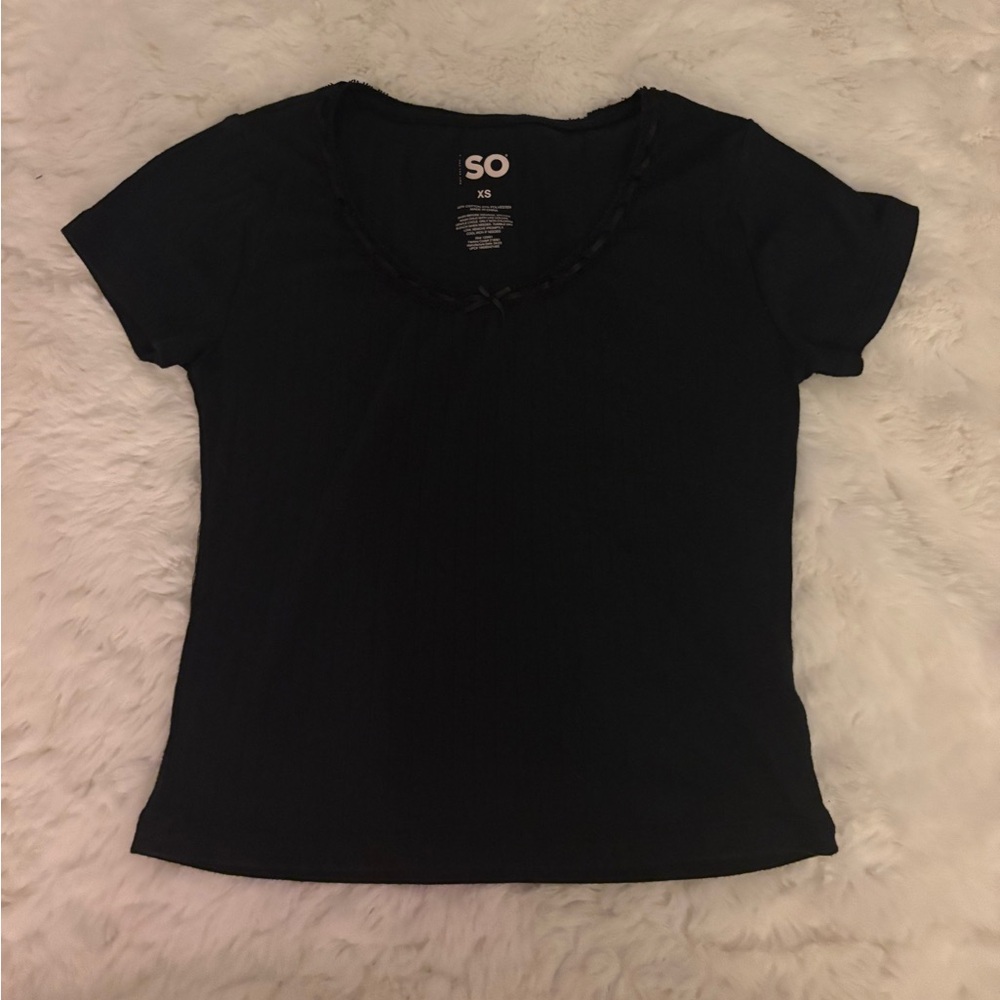 SO Black Fitted Short Sleeve Tee With Lacing Details
